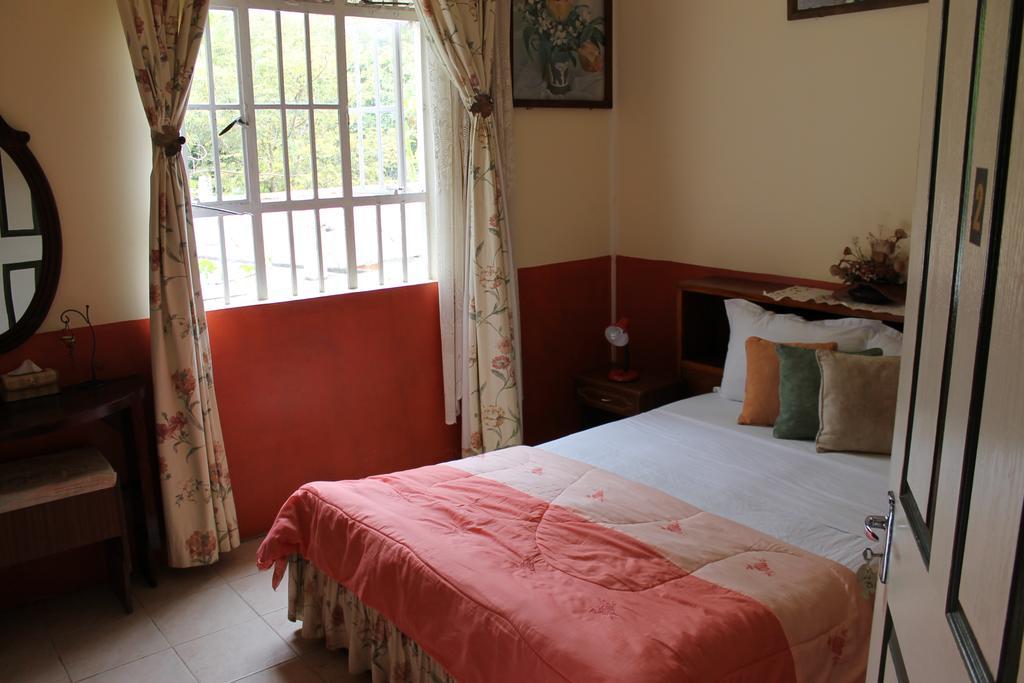 Villa Le Chapo Port Mathurin Zimmer foto