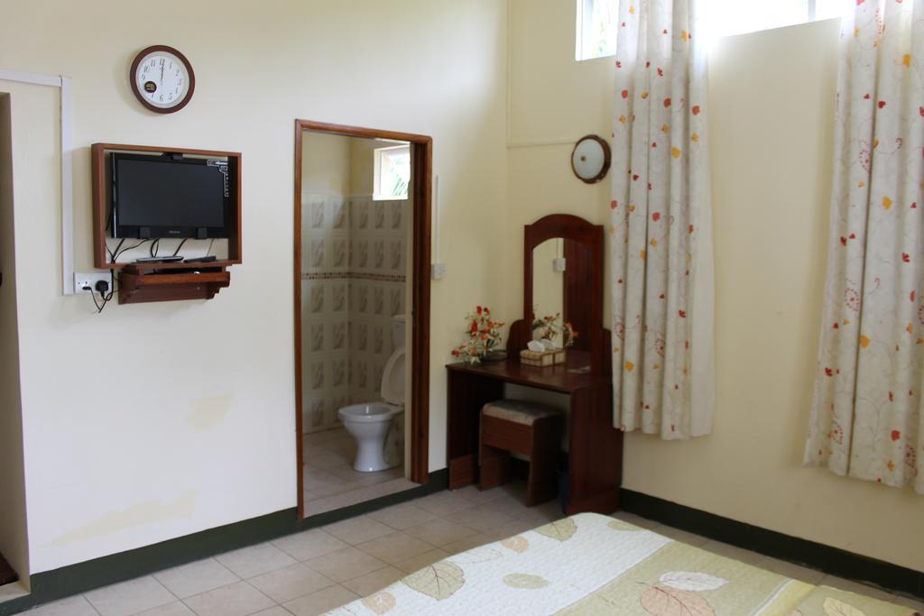Villa Le Chapo Port Mathurin Zimmer foto